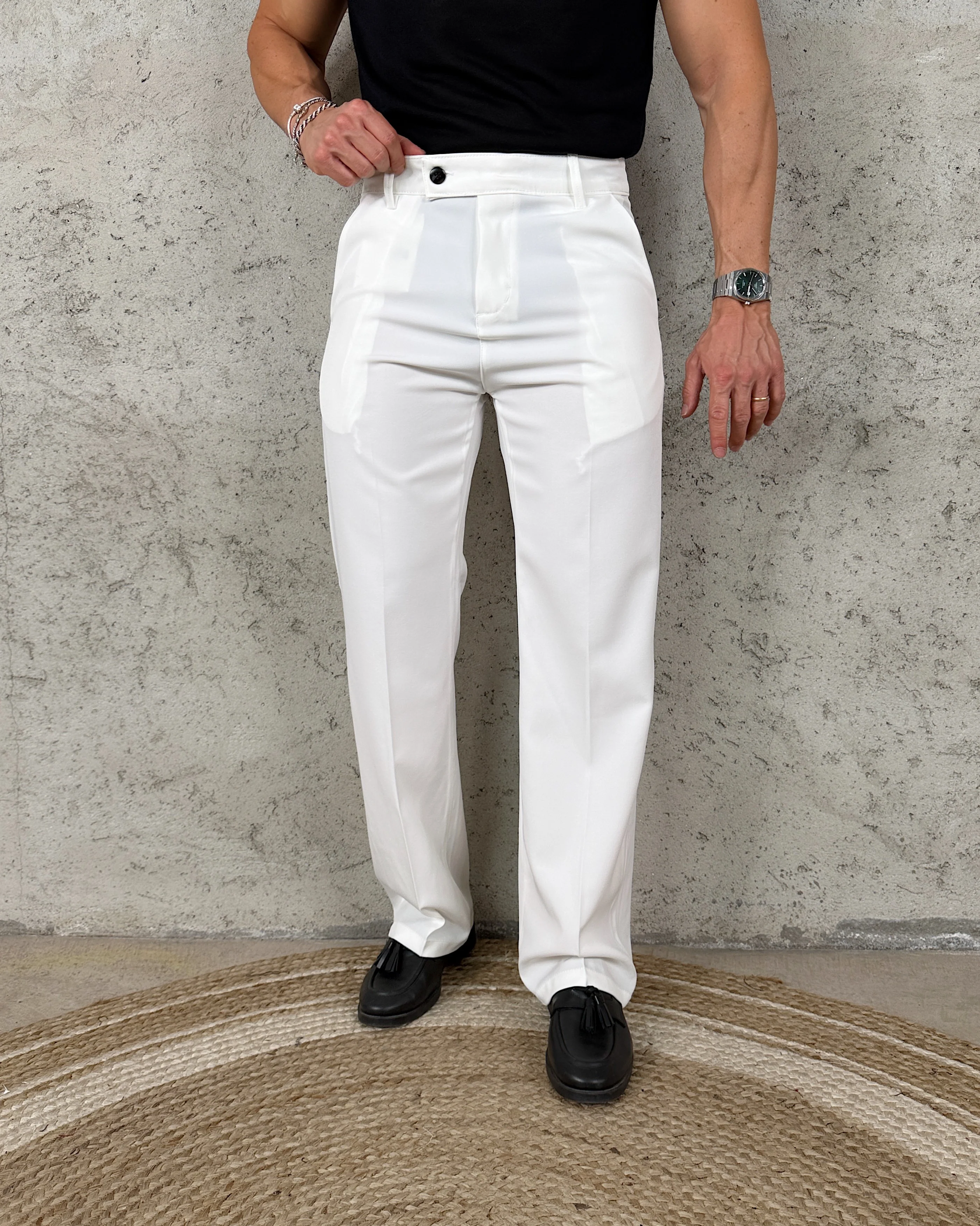 Tailoring Rodrigo - Image 3